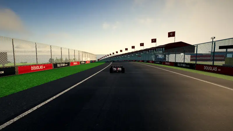Down the plunge, Isle of Man: Isle of Man racing game screenshot